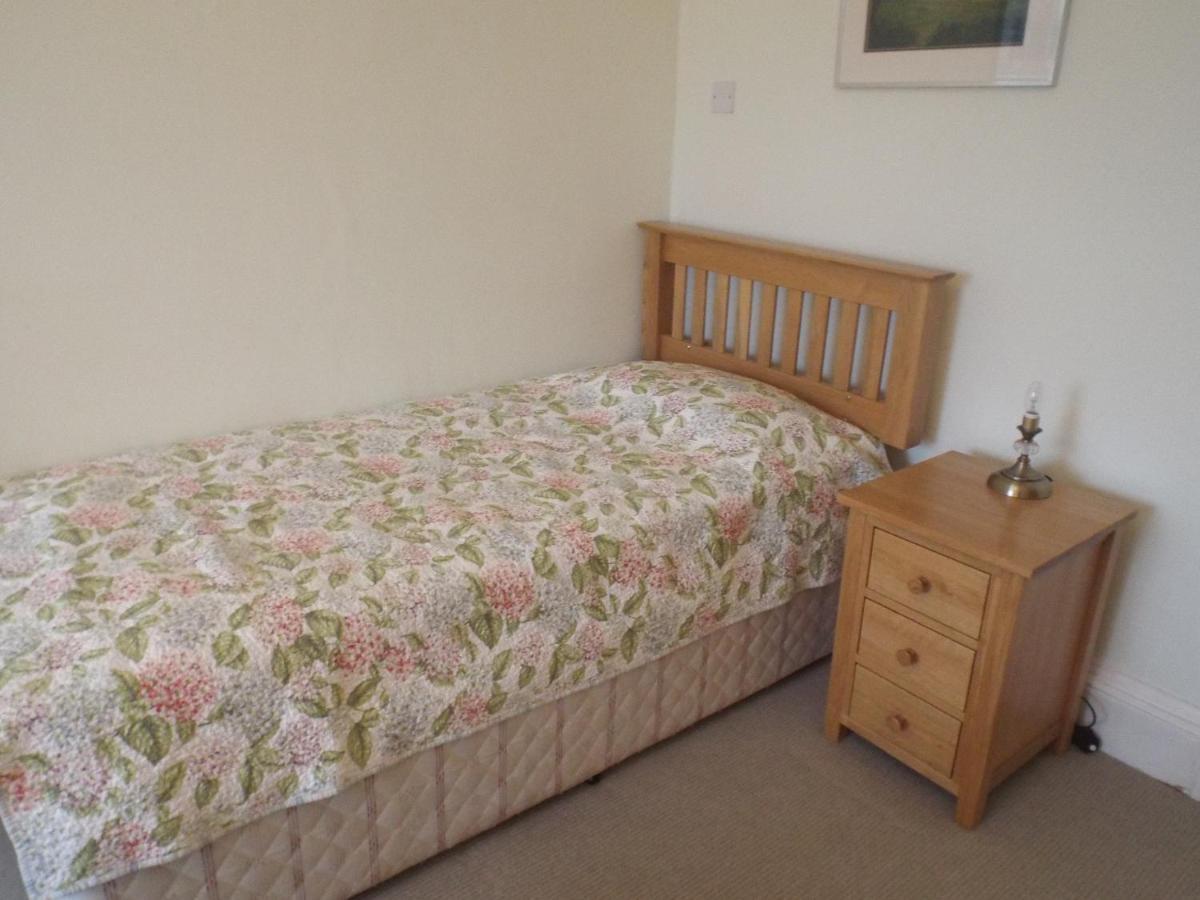 Pendyffryn Manor Bed & Breakfast Little Haven Exterior foto
