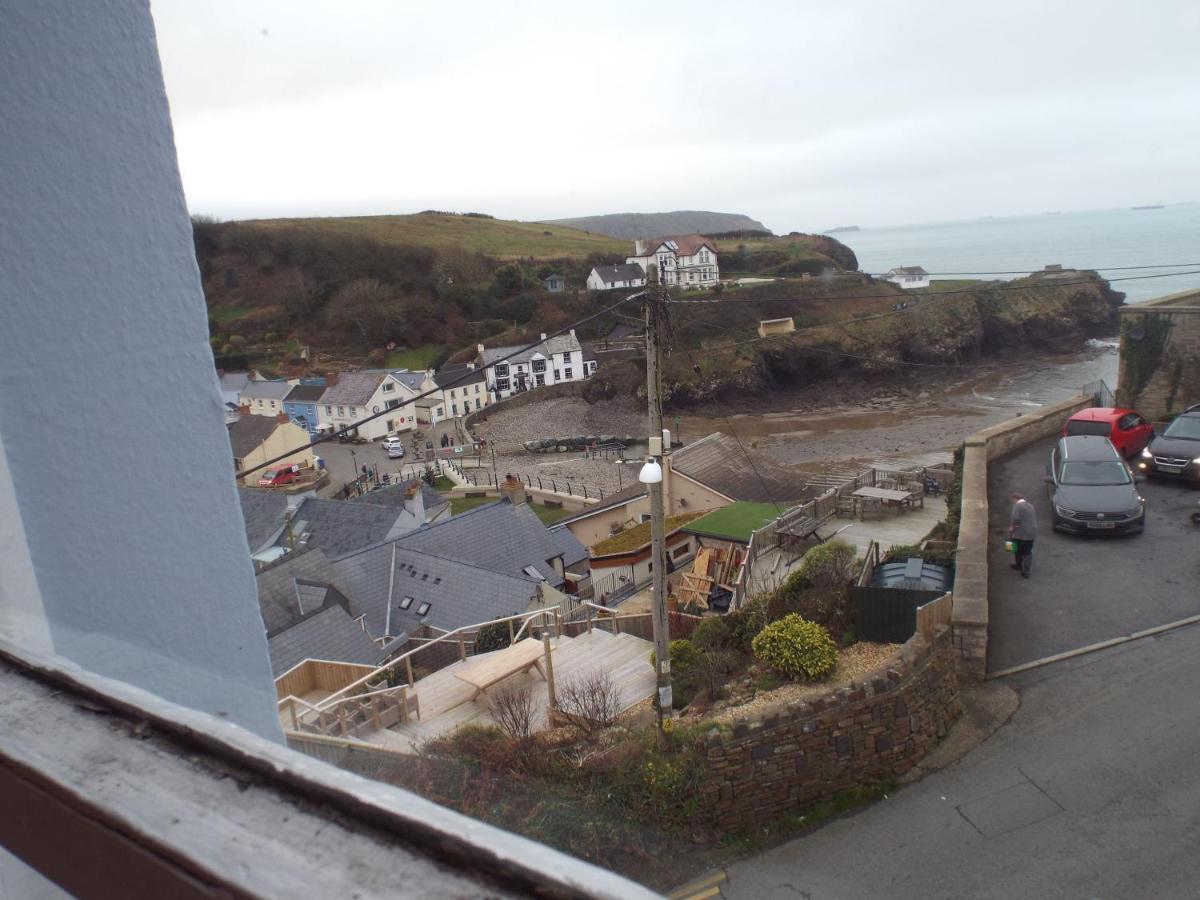 Pendyffryn Manor Bed & Breakfast Little Haven Exterior foto