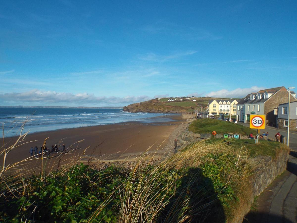 Pendyffryn Manor Bed & Breakfast Little Haven Exterior foto